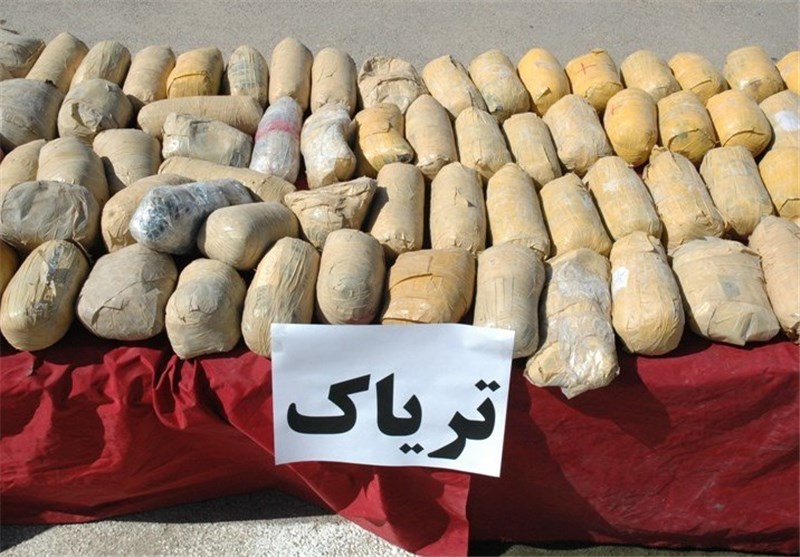کشف یک محموله بزرگ مواد مخدر در نی ریز فارس