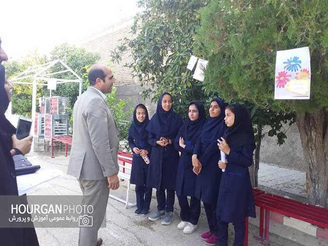برگزاری انتخابات شورای دانش‌آموزی در مدارس شهر نی‌ریز