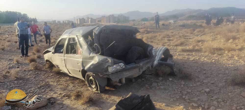 خودرو راننده ۱۵ ساله در تفرجگاه شادابخت واژگون شد