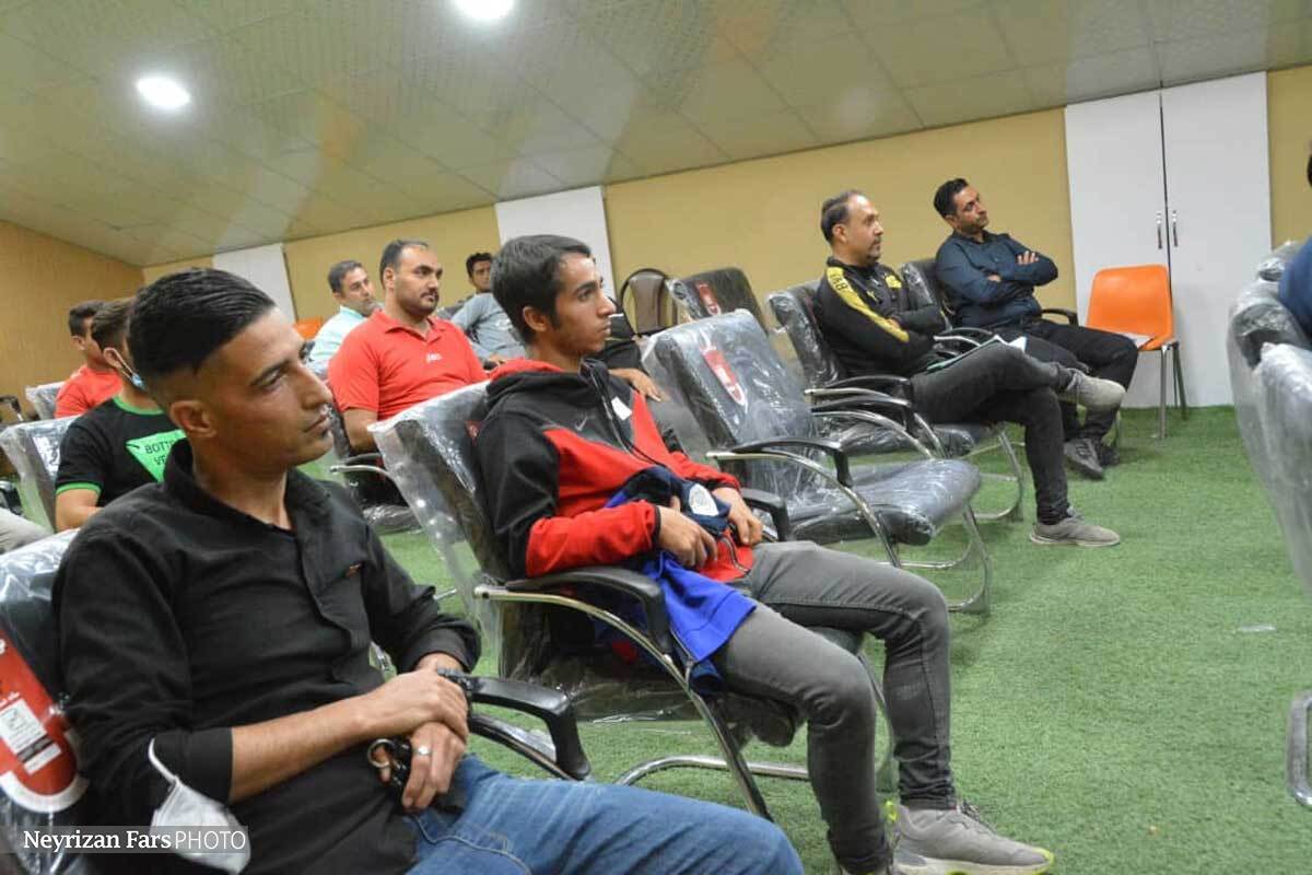 دو نماینده نی‌ریز در جلسه هماهنگی لیگ برتر فوتسال فارس