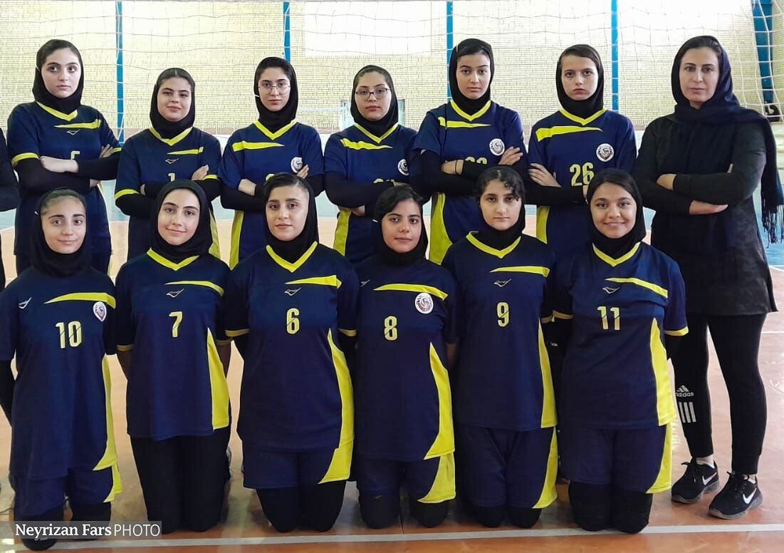 دختران نی ریز در مسابقات والیبال استانی دختران نی ریز در مسابقات والیبال استانی