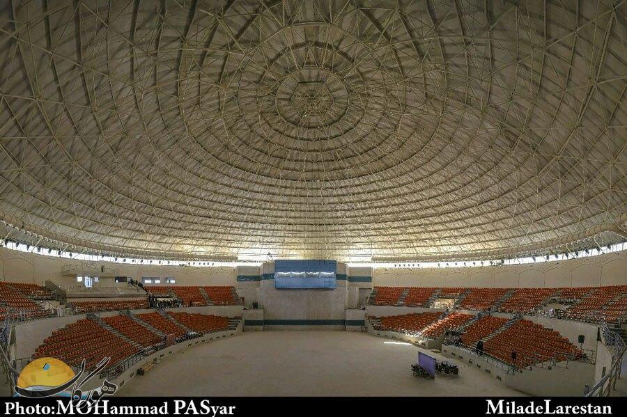 سالن ۶۰۰ میلیاردی لارستان فارس میزبان دیدار ایران و روسیه