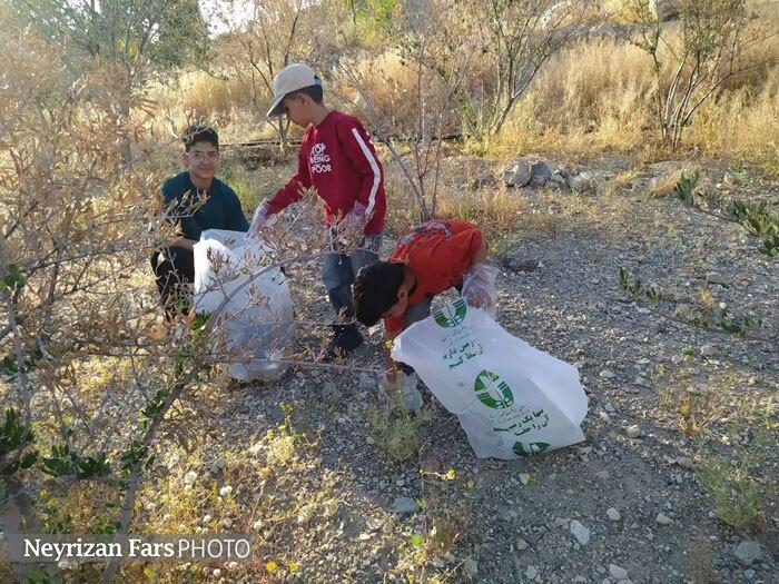 پاکسازی لای‌رز در روز زمین پاک