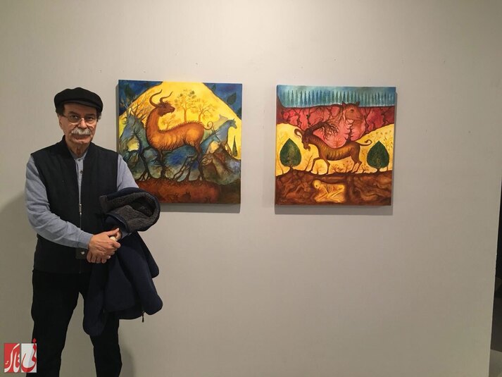 در کنار دو تابلوی خودم در خانه هنرمندان تهران