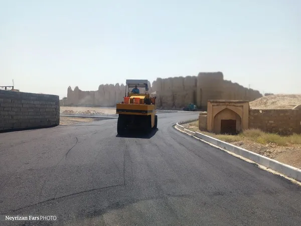 بهسازی و آسفالت بافت فرسوده با همکاری راه و شهرسازی و شرکت بازآفرینی کشور